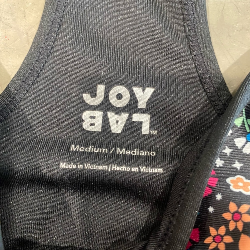 Two sports bras- NWOT( never worn)1 floral print by JOY LAB 🖤1 pink by COLSIE💗 - Picture 11 of 13